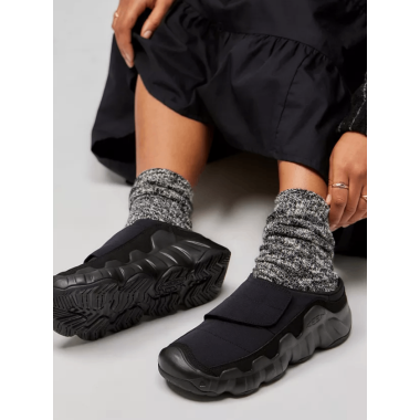 Sneakersy damskie slip on KEEN Hypowser Wrap Black