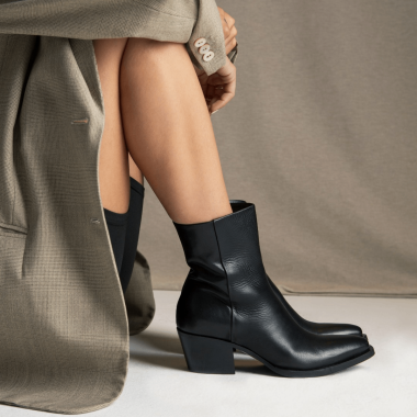 Botki damskie kowbojki APIA Prospera Nero